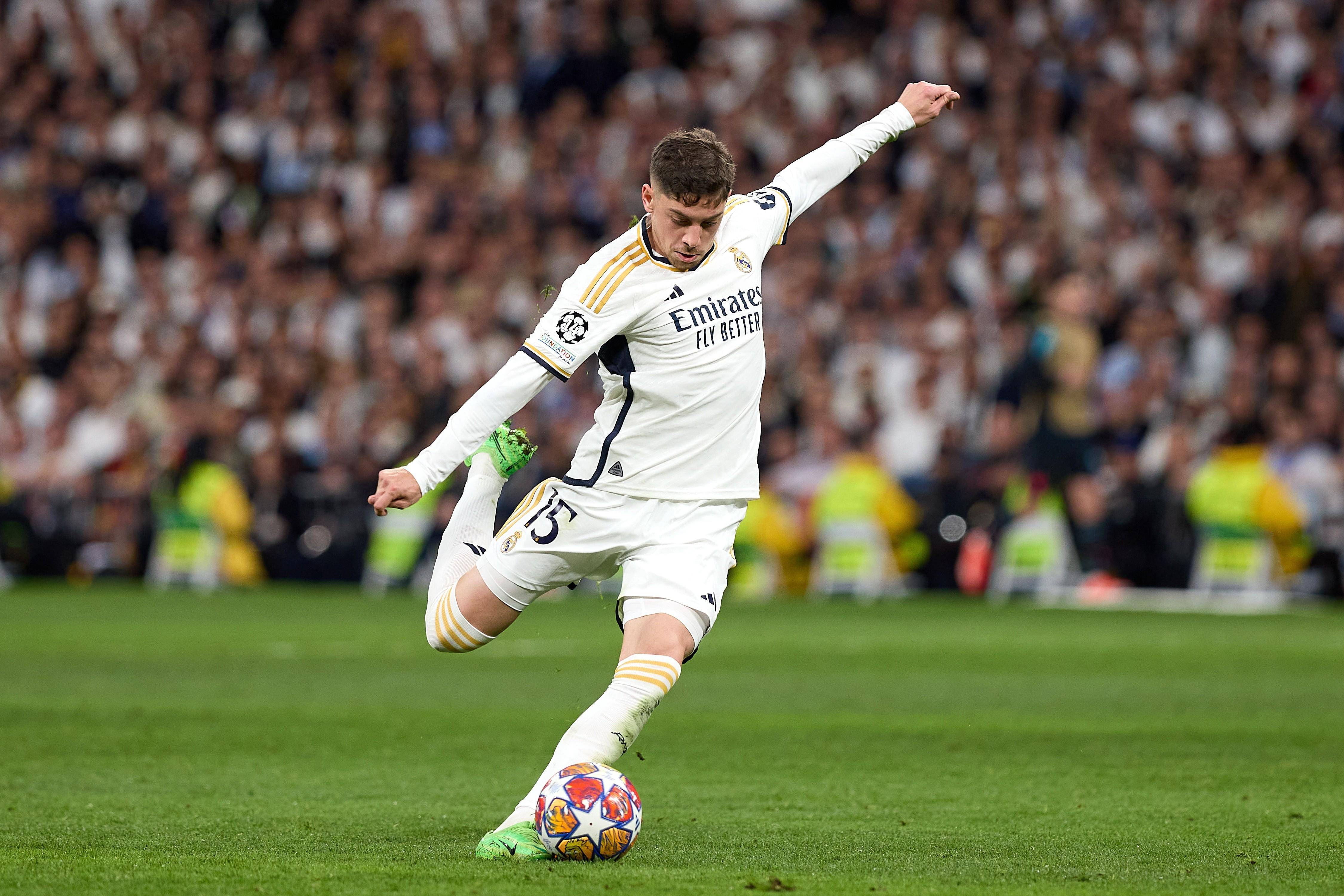 爱游戏-勇士在比赛中受伤退赛，巴萨主帅表示担忧！(勇士在比赛中受伤退赛,巴萨主帅表示担忧了吗)