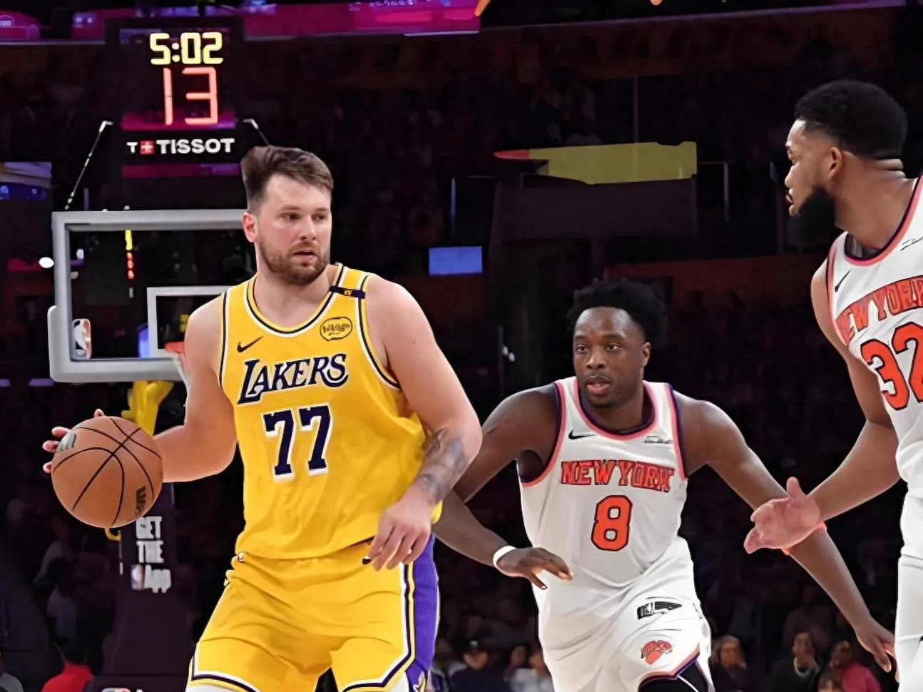 国际比赛日体能课后，纽约尼克斯遗憾出局备战NBA总决赛，管理层满意，赛季目标并未改变的简单介绍