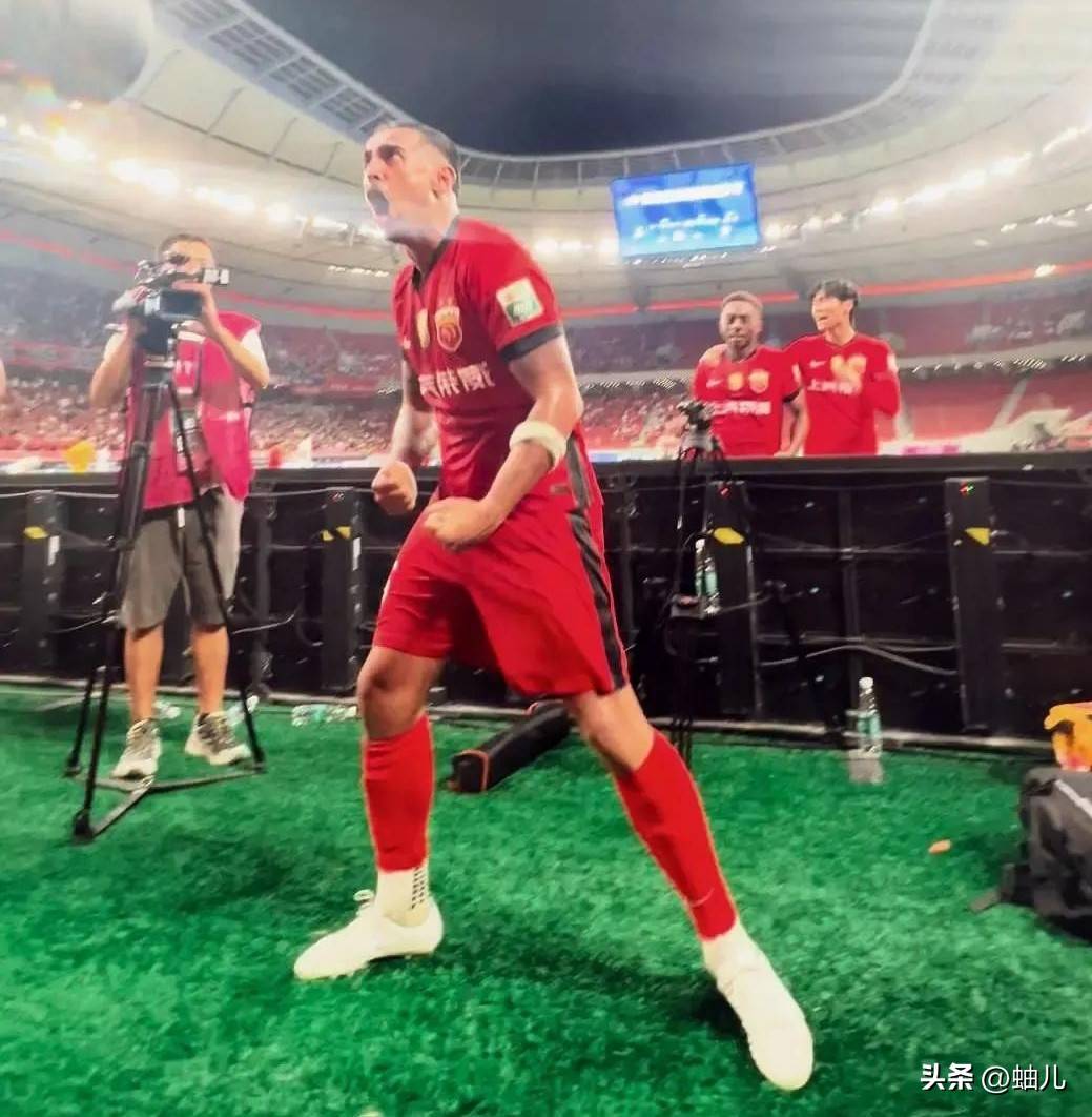 赛后武汉三镇调整名单以备NBA总决赛，官宣签约环节打磨，气氛紧张，球探报告显示潜力的简单介绍